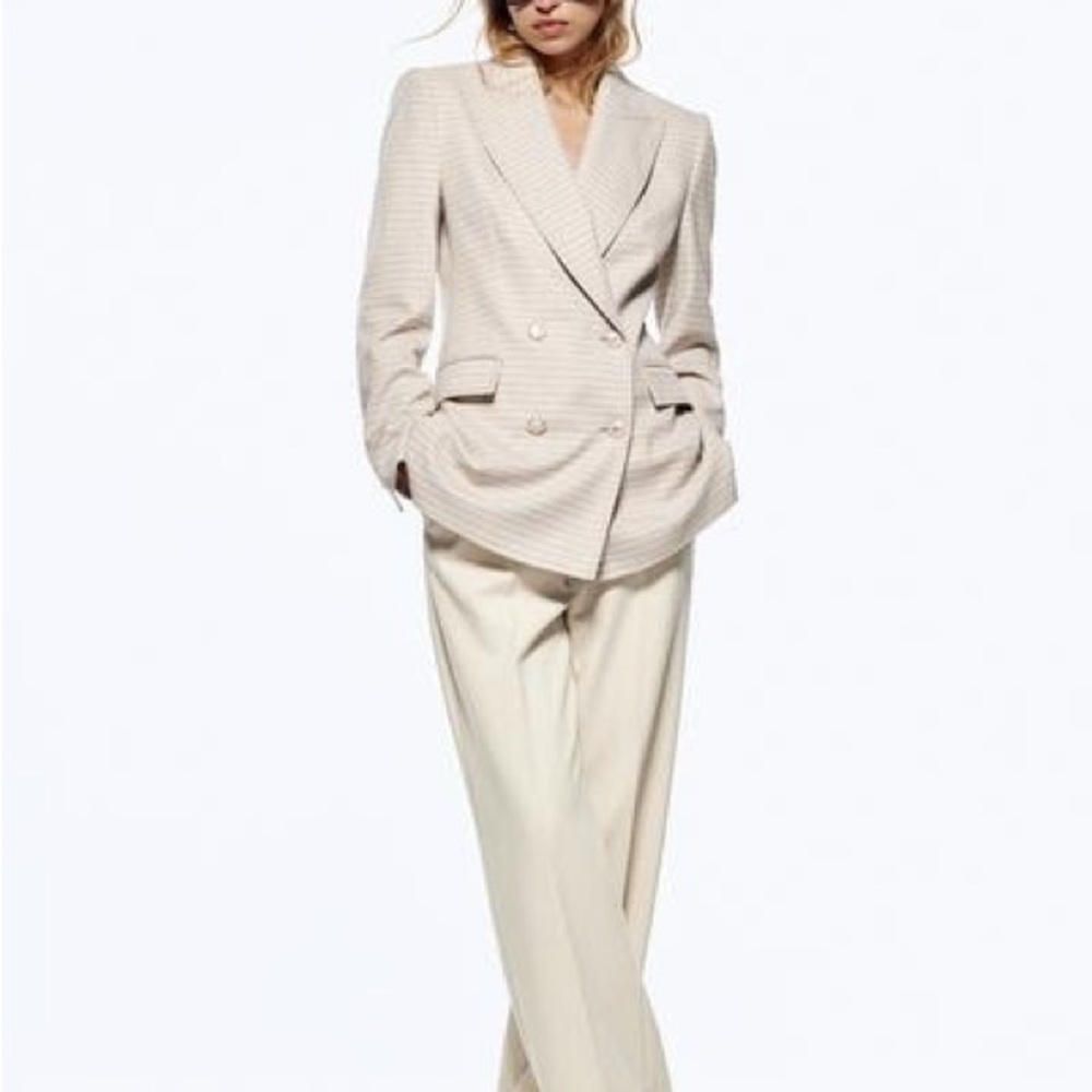 Zara Cream Double-Breasted Blazer